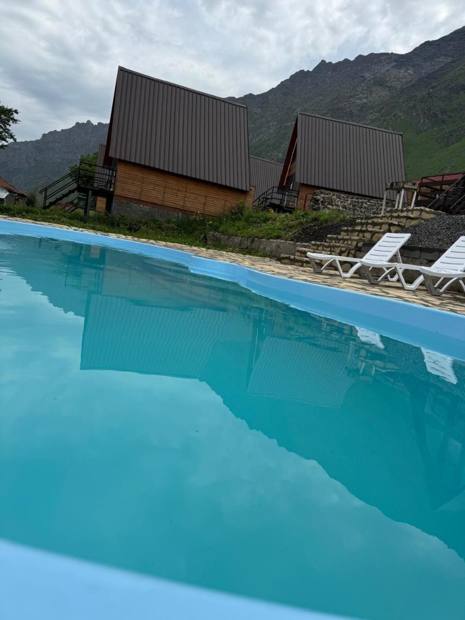 Morning Star Kazbegi Villa ภายนอก รูปภาพ