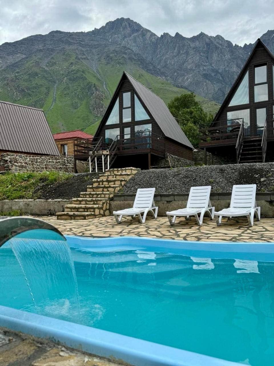 Morning Star Kazbegi Villa ภายนอก รูปภาพ