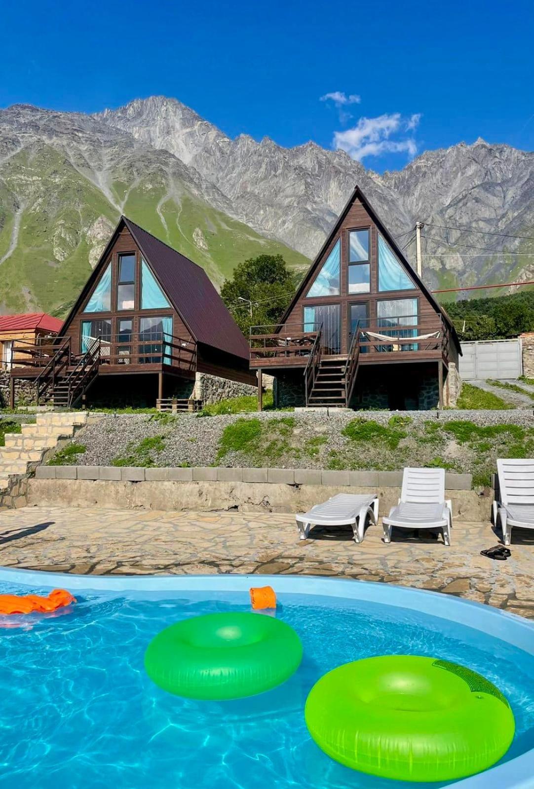 Morning Star Kazbegi Villa ภายนอก รูปภาพ